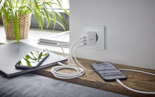 Intenso W65ACC GaN Power Adapter White
