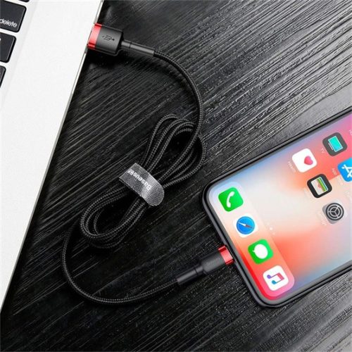 Baseus Cafule USB Type-A – iPhone, 2.4A gyorstöltő adatkábel, 1m, fekete/piros