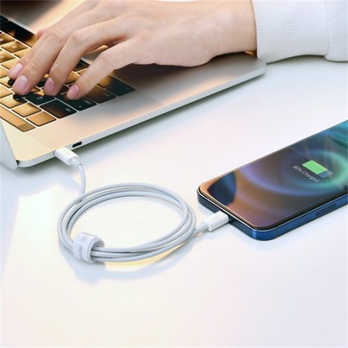 Baseus Superior USB Type-A – iPhone, 2.4A gyorstöltő adatkábel, 1m, fehér