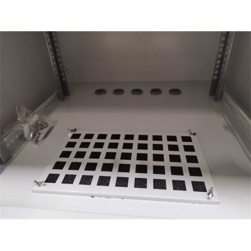 FORMRACK 20U 600x600 IP66 kültéri fali rack szekrény 